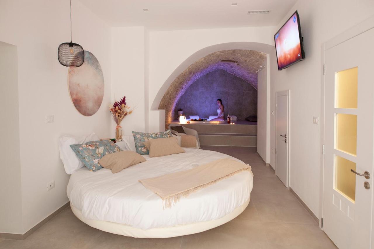 Je T'Aime Luxury Suite And Relax Conversano Exterior photo